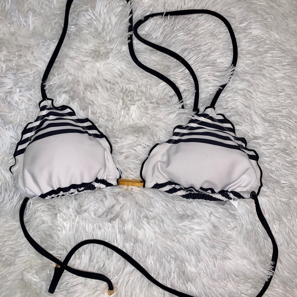 vix paula hermanny bikini white and black top